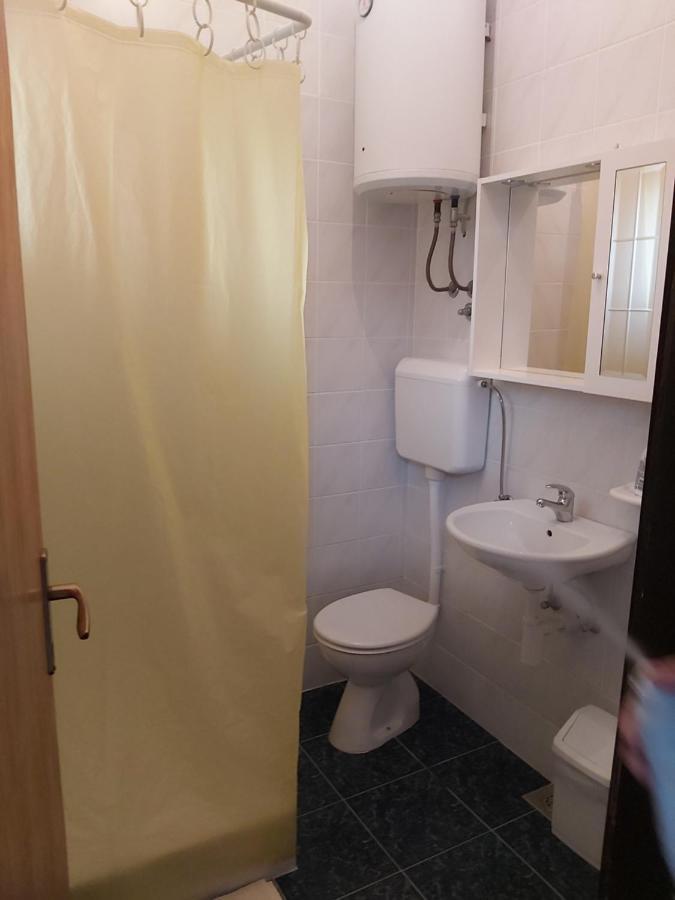 Апартаменты Apartman Janja Бол Экстерьер фото